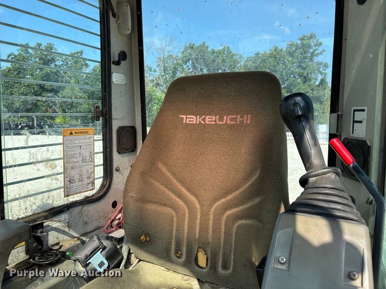 image for item FG0527 2012 Takeuchi TB138FR mini excavator