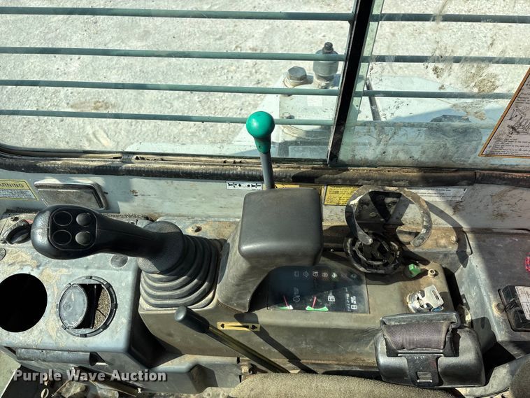 image for item FG0527 2012 Takeuchi TB138FR mini excavator