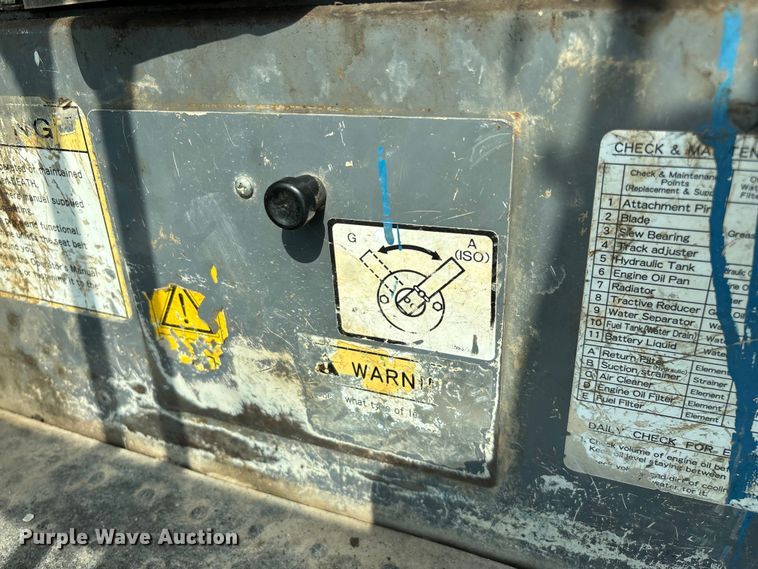 image for item FG0527 2012 Takeuchi TB138FR mini excavator