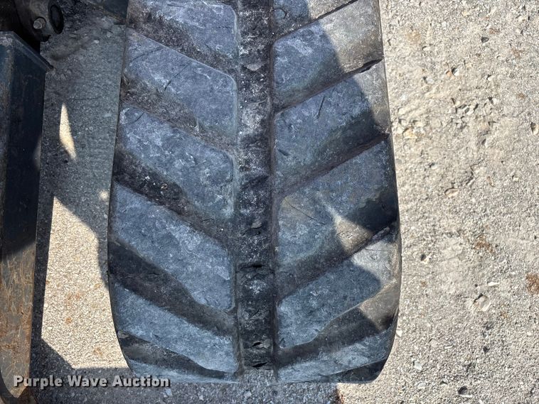image for item FG0527 2012 Takeuchi TB138FR mini excavator