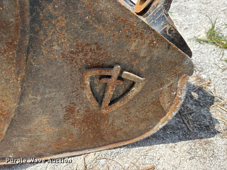 image for item FG0527 2012 Takeuchi TB138FR mini excavator