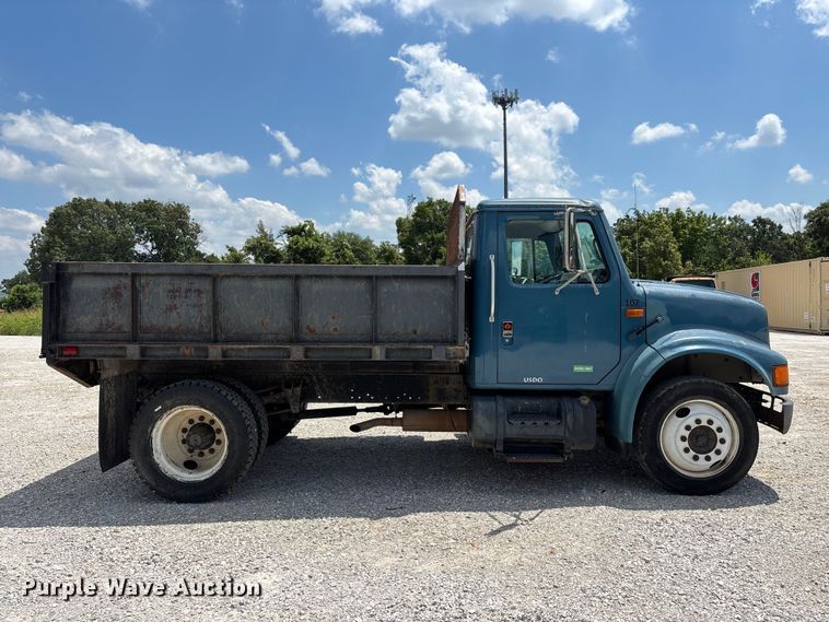 image for item FG0529 1990 International 4600 dump truck