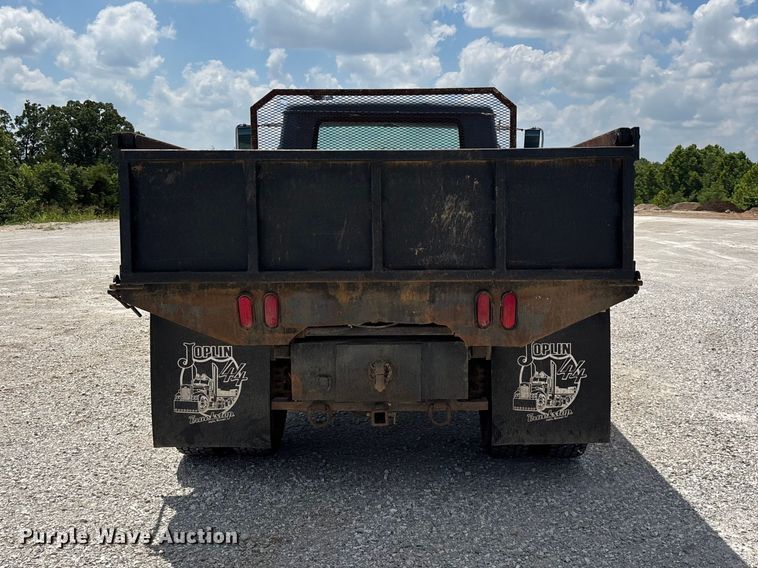 image for item FG0529 1990 International 4600 dump truck