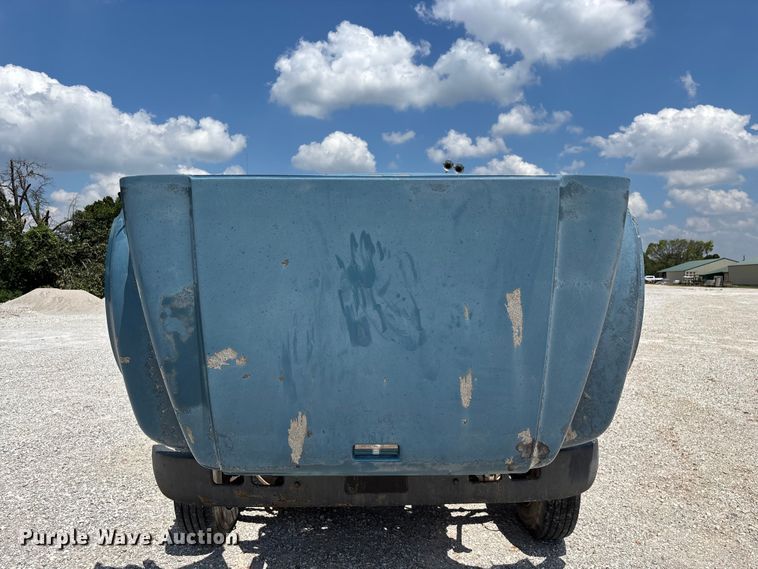 image for item FG0529 1990 International 4600 dump truck