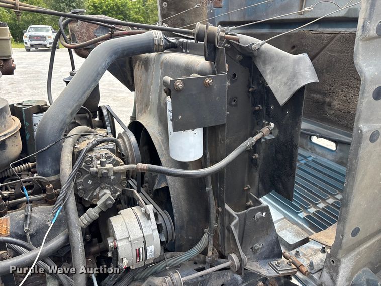 image for item FG0529 1990 International 4600 dump truck