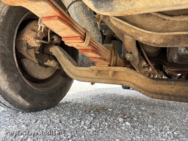 image for item FG0529 1990 International 4600 dump truck