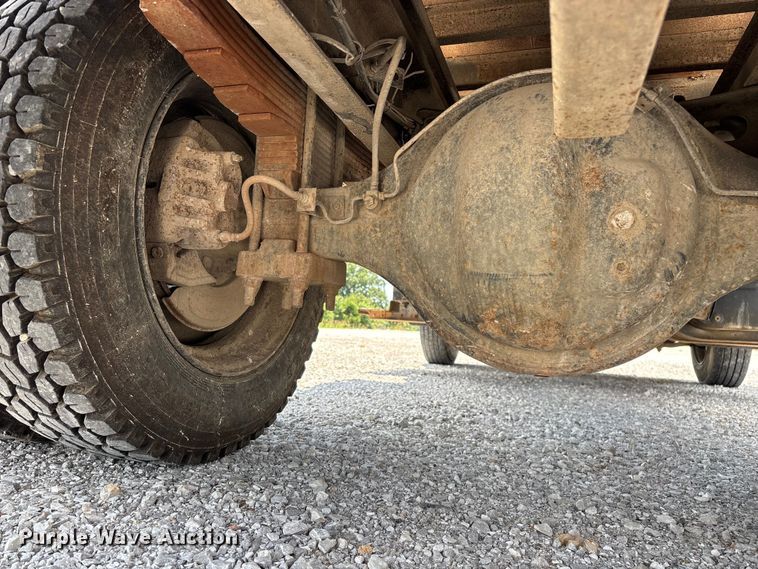 image for item FG0529 1990 International 4600 dump truck