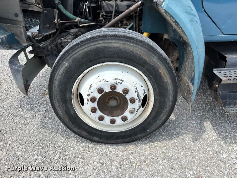 image for item FG0529 1990 International 4600 dump truck