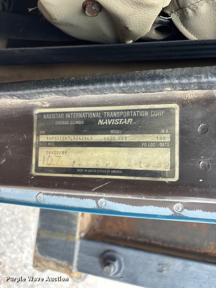image for item FG0529 1990 International 4600 dump truck