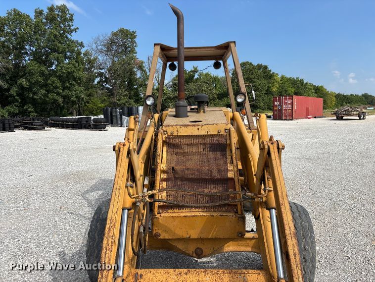 image for item FG0532 Case 480F Construction King landscape tractor