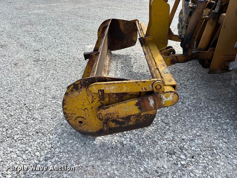 image for item FG0532 Case 480F Construction King landscape tractor