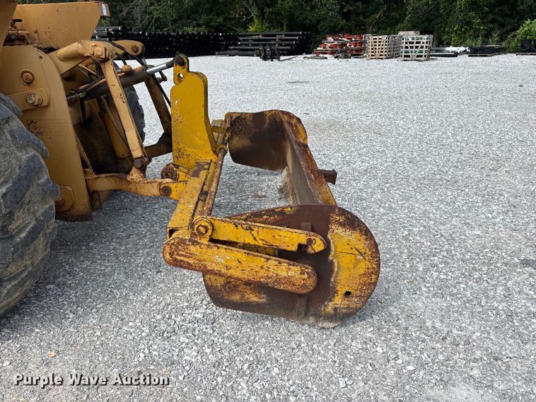 image for item FG0532 Case 480F Construction King landscape tractor