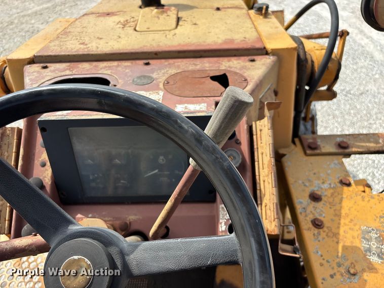 image for item FG0532 Case 480F Construction King landscape tractor