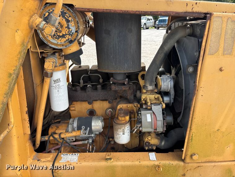image for item FG0532 Case 480F Construction King landscape tractor