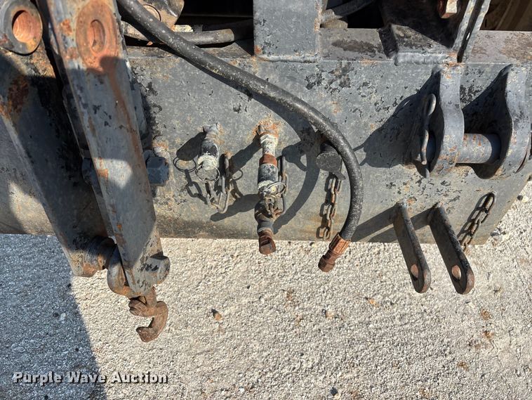 image for item FG0533 1992 International 4900 dump truck