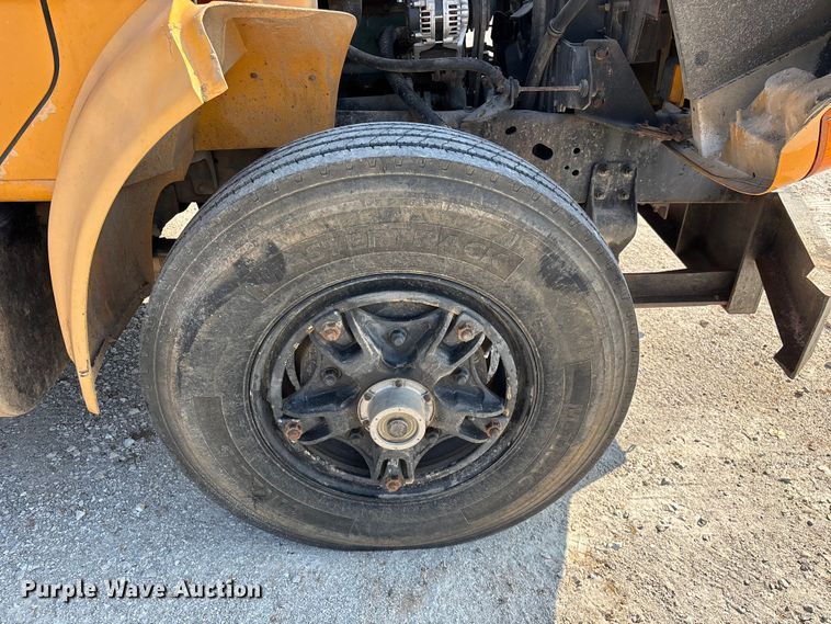 image for item FG0533 1992 International 4900 dump truck