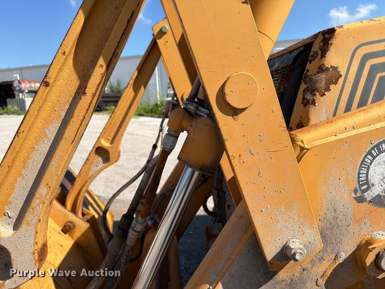image for item FI0282 1997 Case 580L backhoe