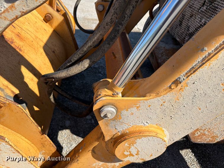 image for item FI0282 1997 Case 580L backhoe