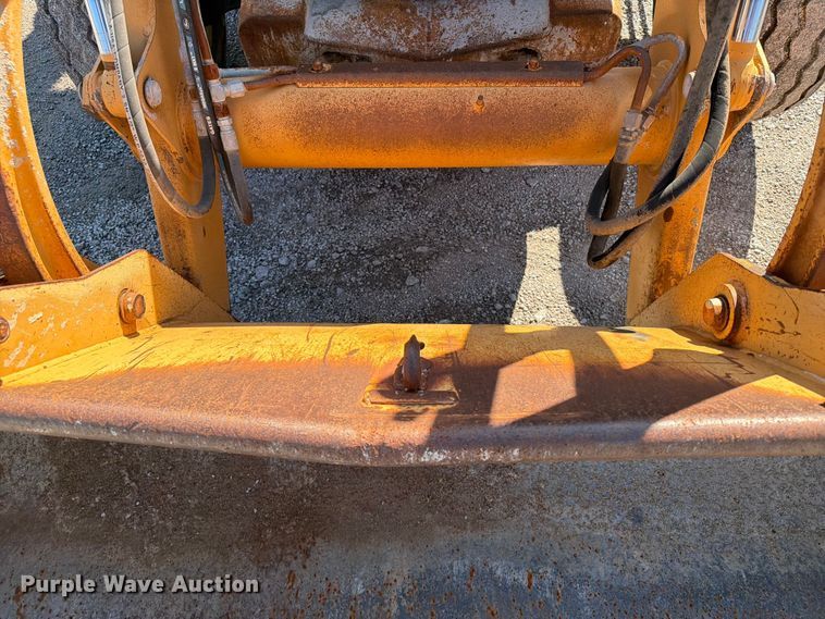 image for item FI0282 1997 Case 580L backhoe
