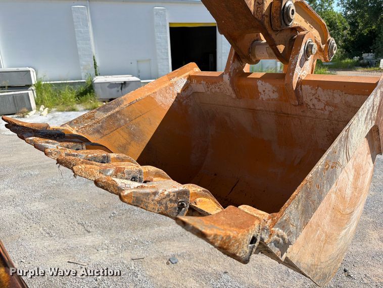 image for item FI0282 1997 Case 580L backhoe
