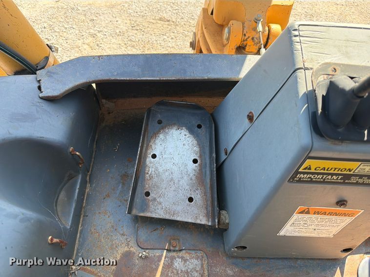 image for item FI0282 1997 Case 580L backhoe