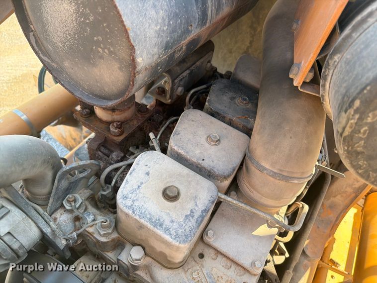 image for item FI0282 1997 Case 580L backhoe