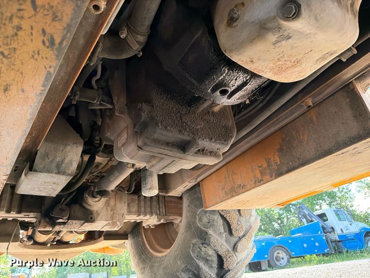 image for item FI0282 1997 Case 580L backhoe