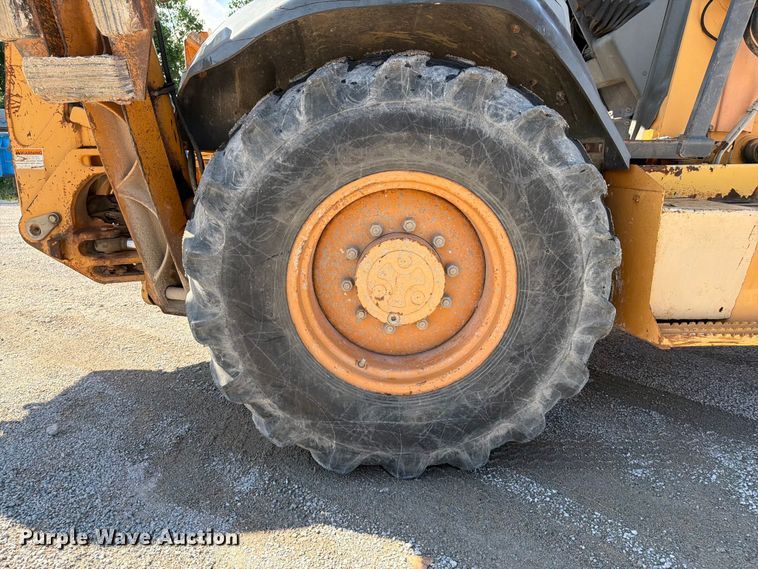 image for item FI0282 1997 Case 580L backhoe