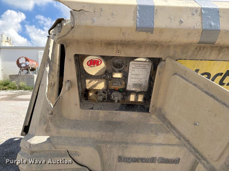 image for item FI0283 Ingersoll Rand R185 air compressor