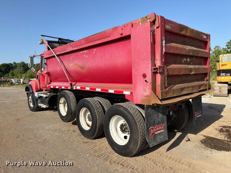 image for item FI0296 2005 Mack CV173 dump truck