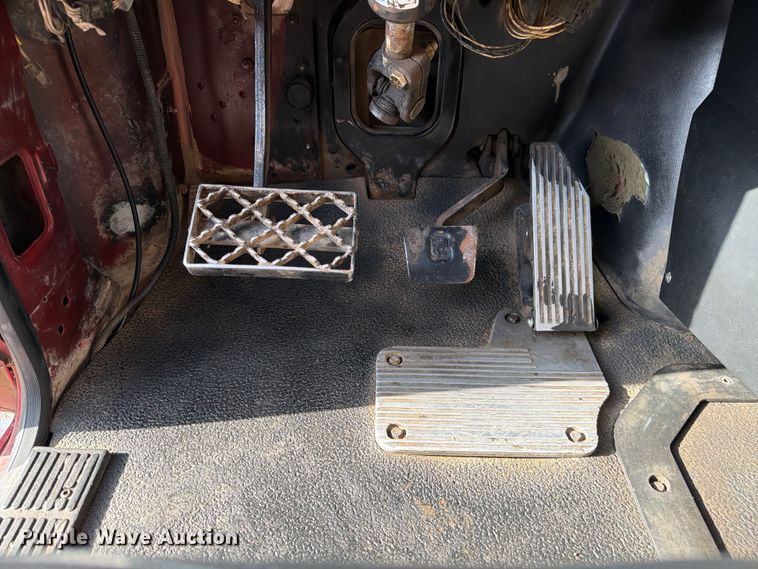 image for item FI0296 2005 Mack CV173 dump truck