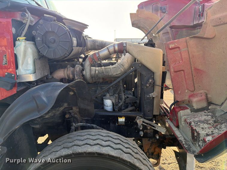 image for item FI0296 2005 Mack CV173 dump truck