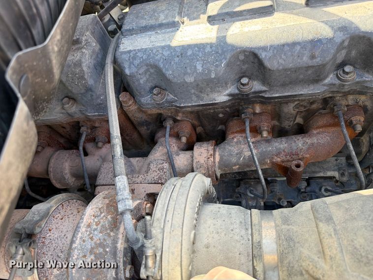 image for item FI0296 2005 Mack CV173 dump truck