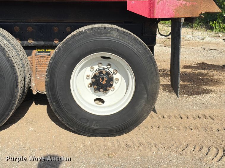 image for item FI0296 2005 Mack CV173 dump truck
