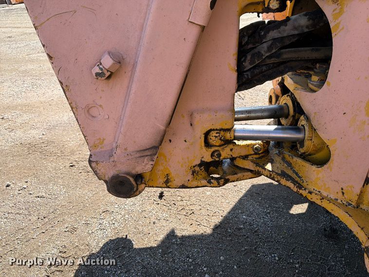 image for item FK3008 1994 John Deere 510D backhoe