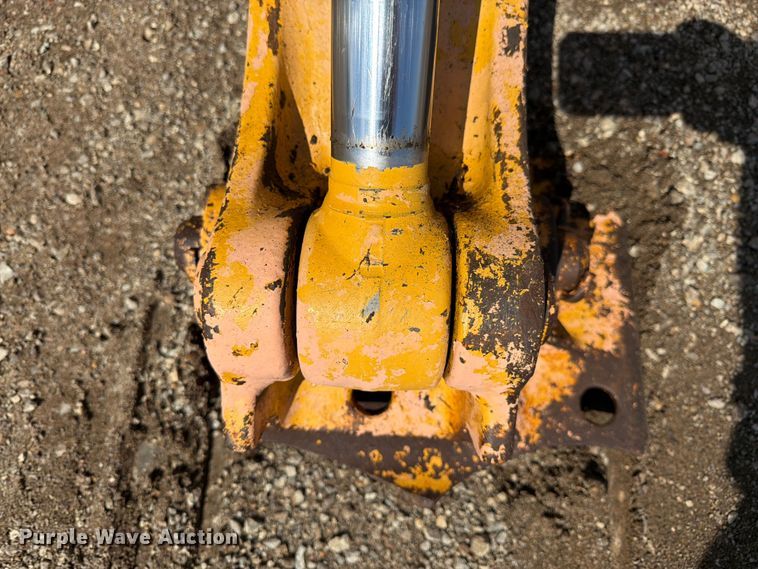 image for item FK3008 1994 John Deere 510D backhoe