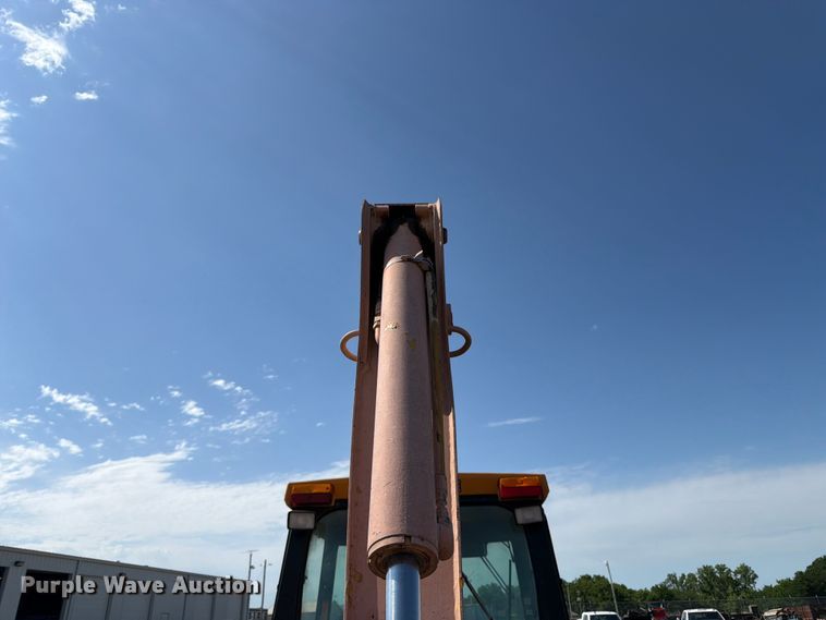 image for item FK3008 1994 John Deere 510D backhoe