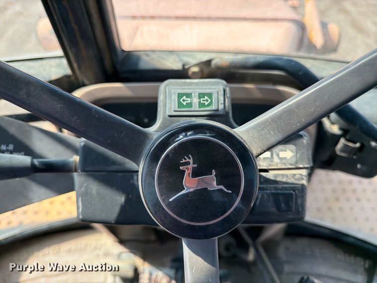 image for item FK3008 1994 John Deere 510D backhoe