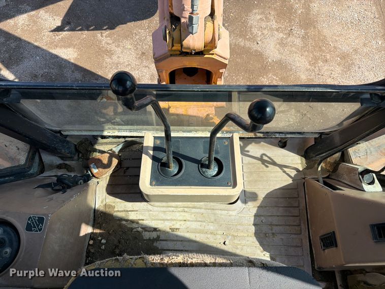 image for item FK3008 1994 John Deere 510D backhoe