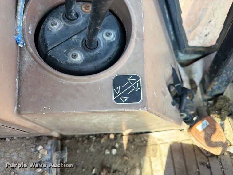 image for item FK3008 1994 John Deere 510D backhoe