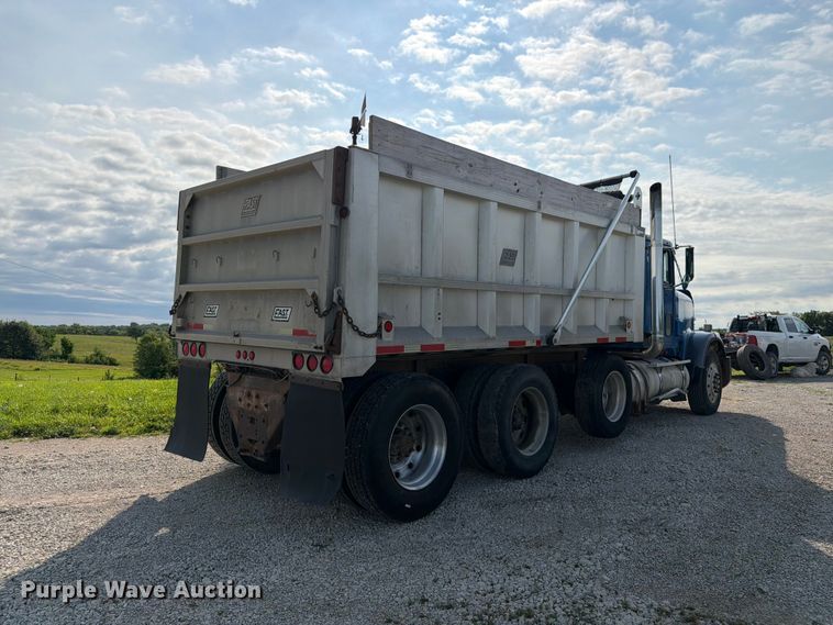 image for item FK3094 1994 International 9300 dump truck