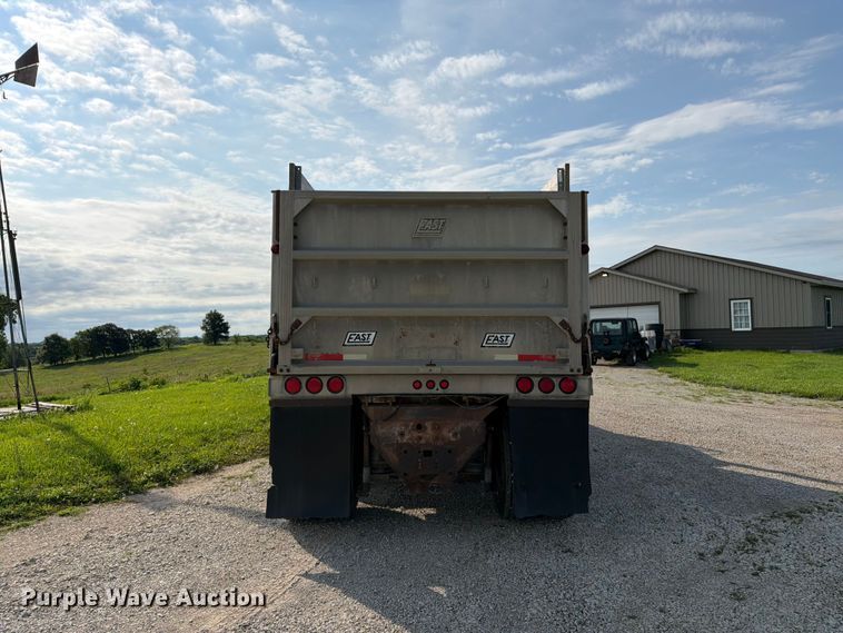 image for item FK3094 1994 International 9300 dump truck