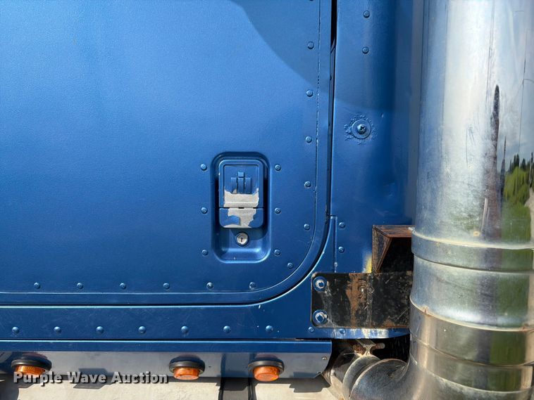 image for item FK3094 1994 International 9300 dump truck