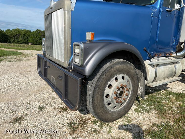 image for item FK3094 1994 International 9300 dump truck