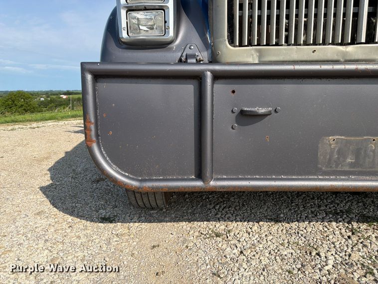 image for item FK3094 1994 International 9300 dump truck