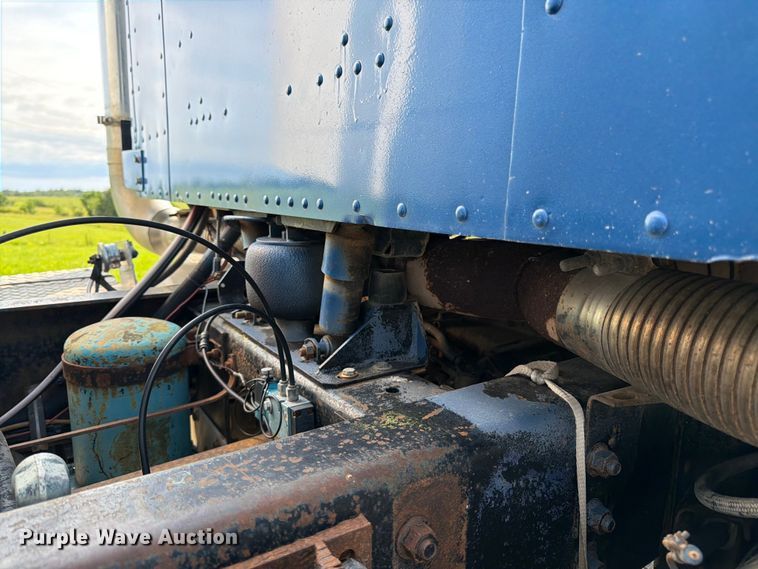 image for item FK3094 1994 International 9300 dump truck
