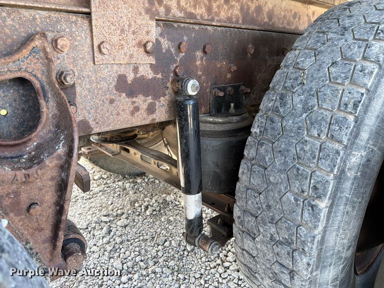image for item FK3094 1994 International 9300 dump truck