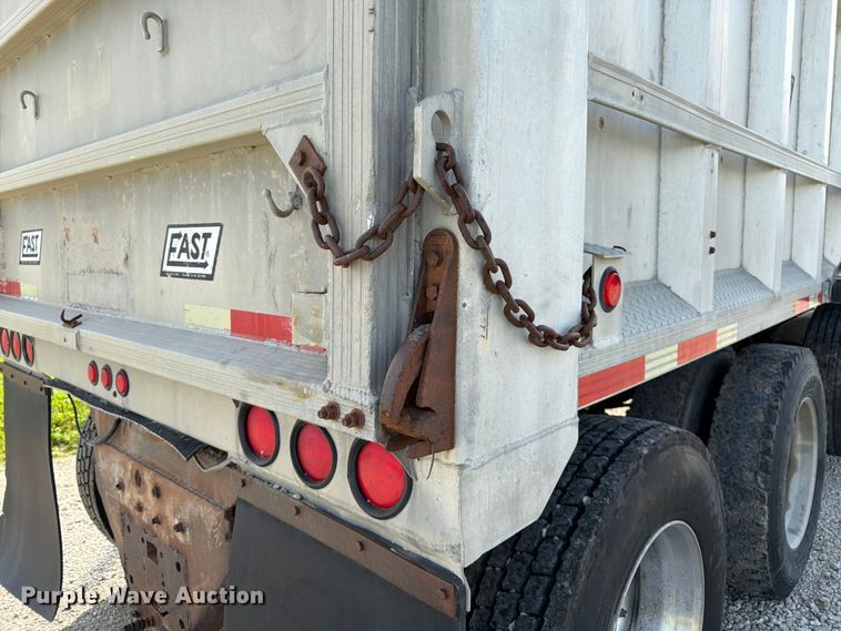 image for item FK3094 1994 International 9300 dump truck