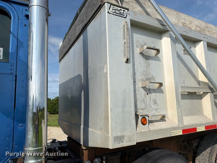 image for item FK3094 1994 International 9300 dump truck