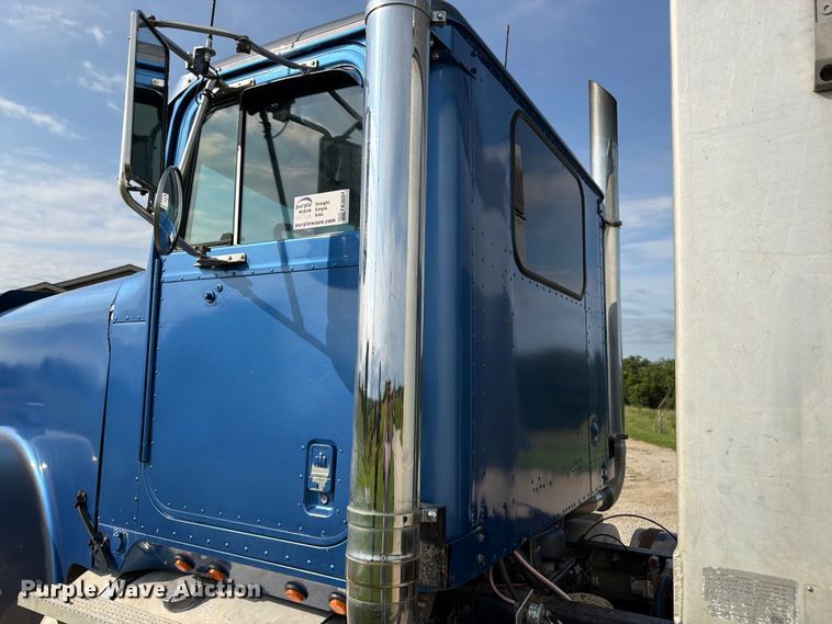 image for item FK3094 1994 International 9300 dump truck